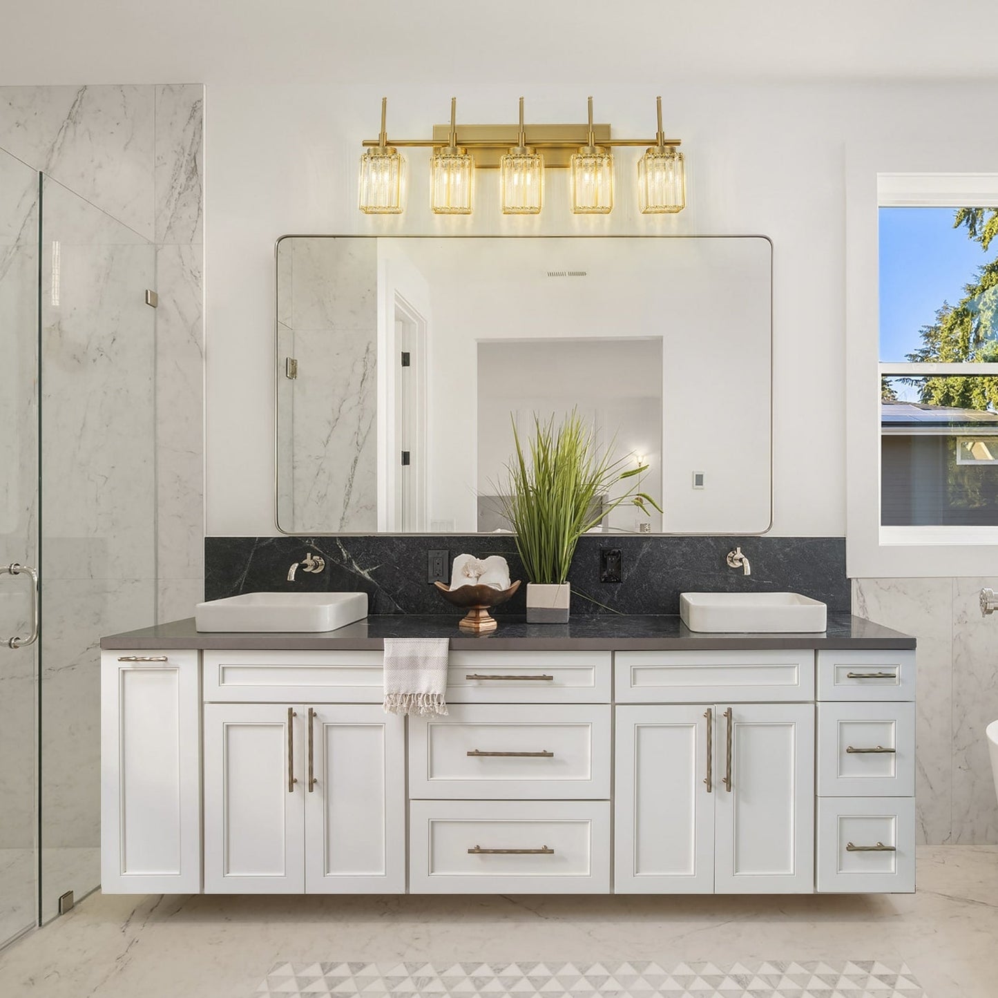 Applique murale moderne dorée à intensité variable, style cylindre glamour pour salle de bain, en cristal, pour meuble-lavabo