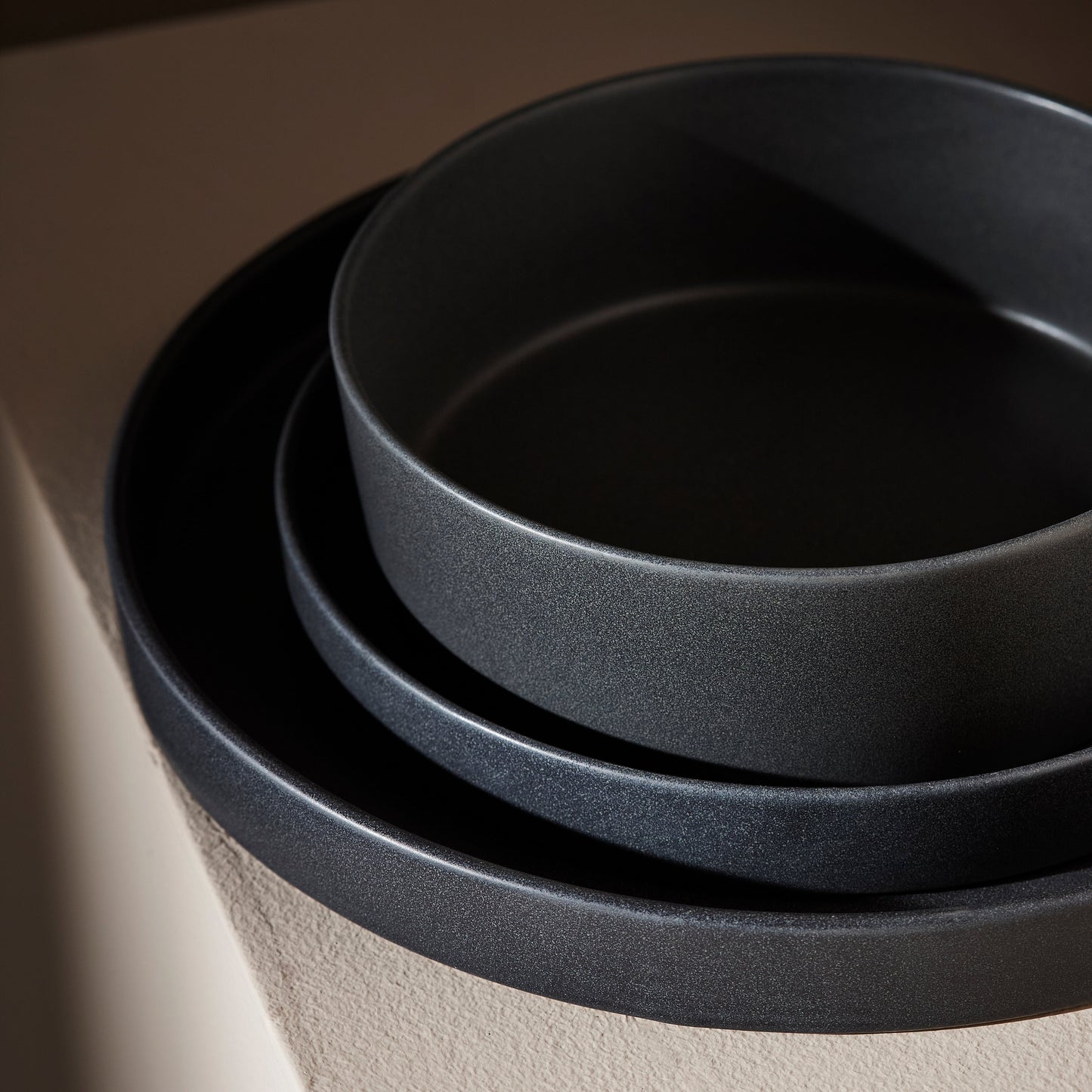 Service de table en grès Stone by Mercer Project MODAN